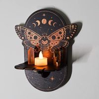 Dřevěná nástěnná polička - Motýl